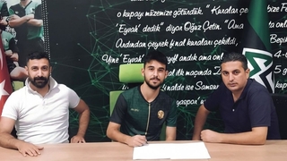 Sakaryaspora Başakşehir'den transfer