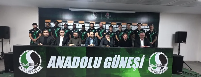 Sakaryaspor’da transfer şov: 13 oyuncu birden