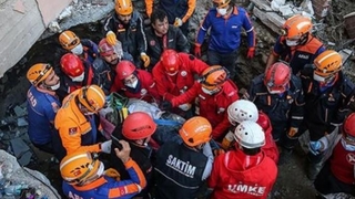 SAKTİM'in desteği ile bir kişi enkazdan kurtarıldı