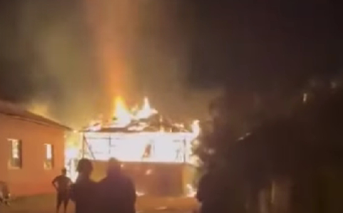 Samanlık alev alev yandı