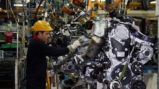 Sanayi üretimi Mart’ta tahminleri aştı