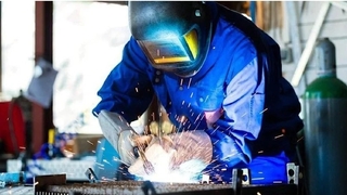 Sanayi üretimi nisanda arttı