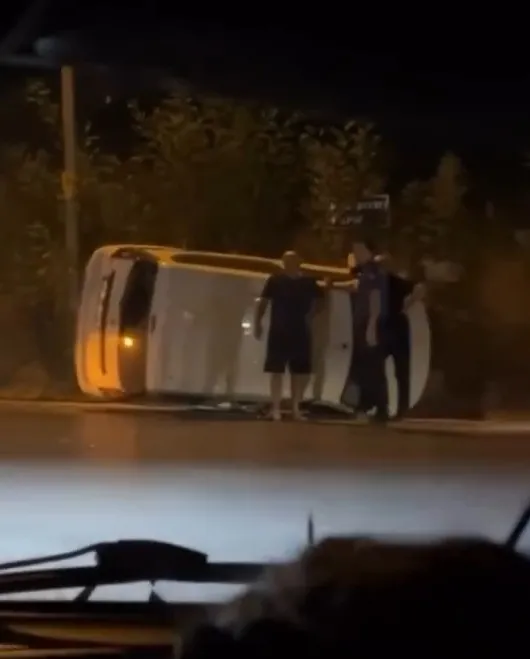 Sapanca'da peş peşe kazalar; 9 yaralı