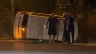 Sapanca'da peş peşe kazalar; 9 yaralı