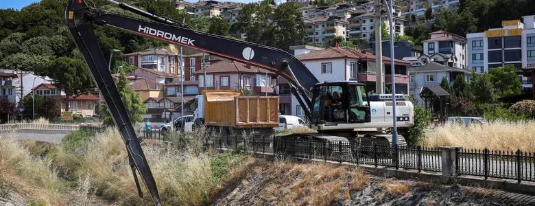 SASKİ Kanlıdere’yi kötü koku ve haşereden arındırdı