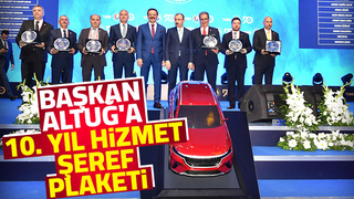 SATSO Başkanı Altuğ'a şeref plaketi