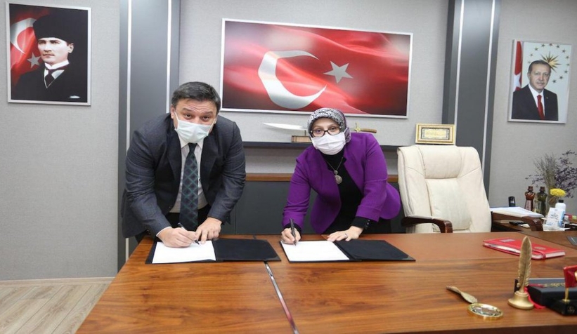 SATSO'dan öğrencilere tablet desteği