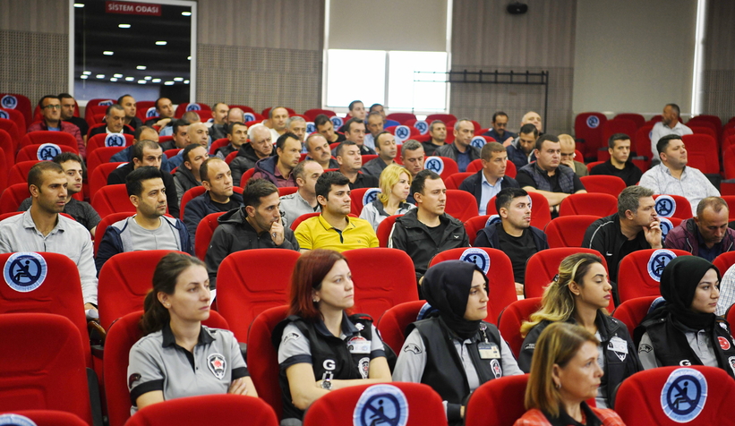 SAÜ'de Güvenli İletişim Eğitimi 