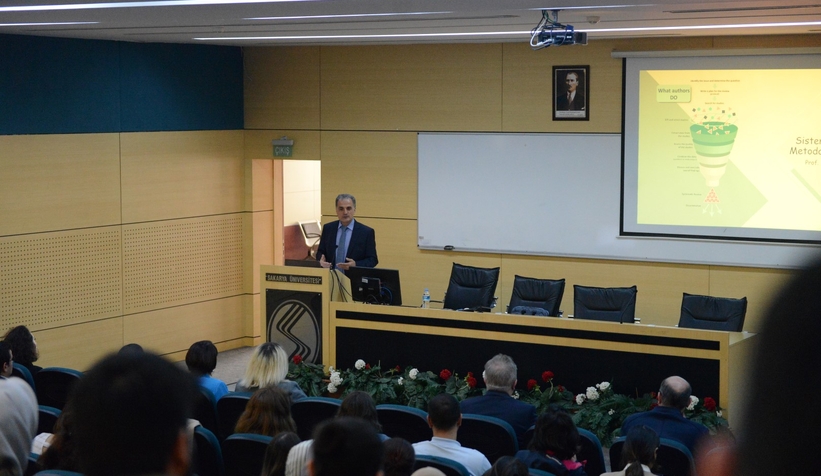 SAÜ'de Sistematik Derleme Metodolojisi ve Yazımı Eğitimi