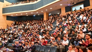 SAÜ'de üniversite yaşamına uyum programı düzenlendi