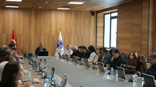 SAÜ'de yeni eğitim modeli tartışıldı