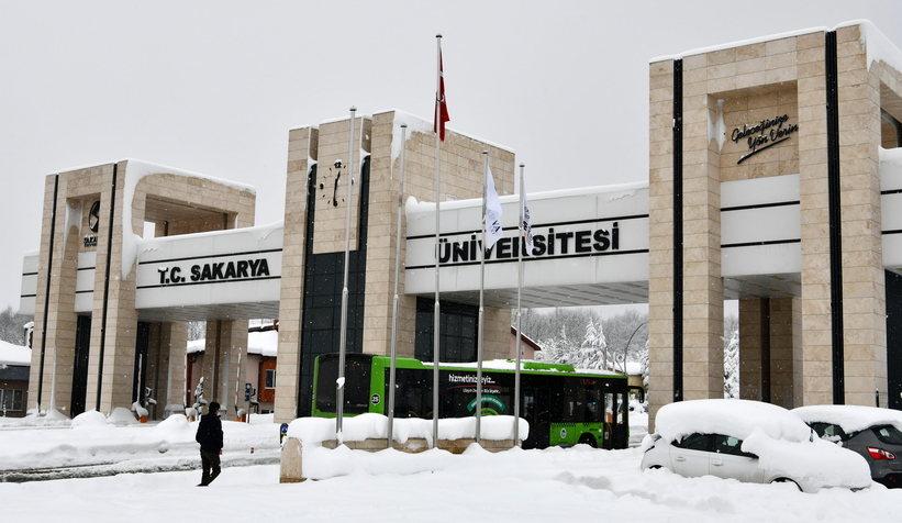 SAÜ'den yüz yüze eğitim açıklaması