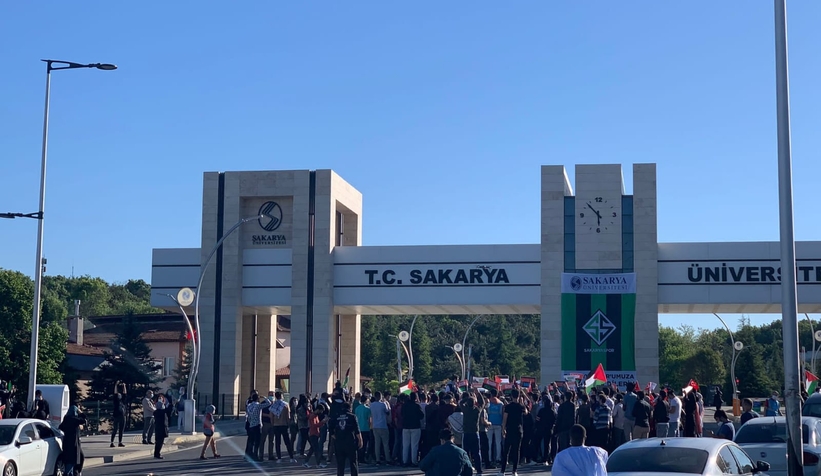 SAÜ'lü öğrencilerden İsrail'e tepki