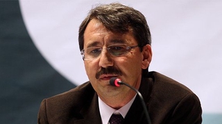 SAÜ'lü Prof. Dr. Arkan Rektör oldu