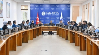 SAÜ'nün araştırma ve yenilik çalışmaları değerlendirildi