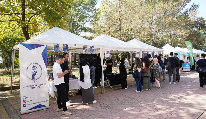SAÜ öğrencilerine bakanlık desteği