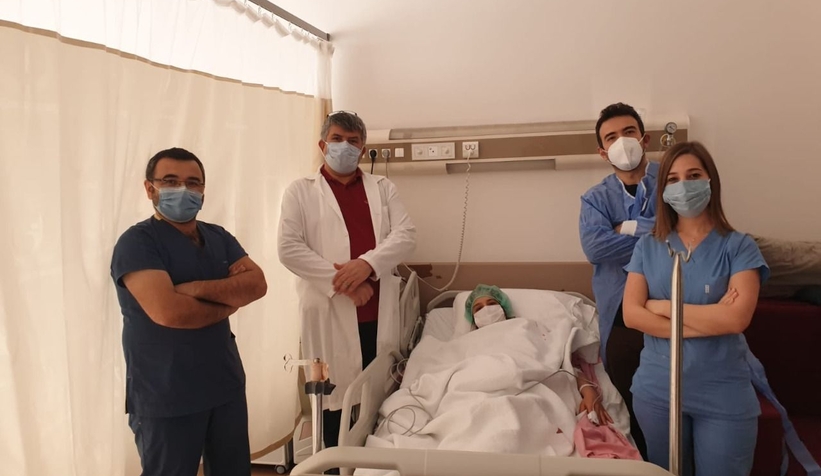 SEAH'ta bir ilk daha; İki kalp deliği aynı anda onarıldı