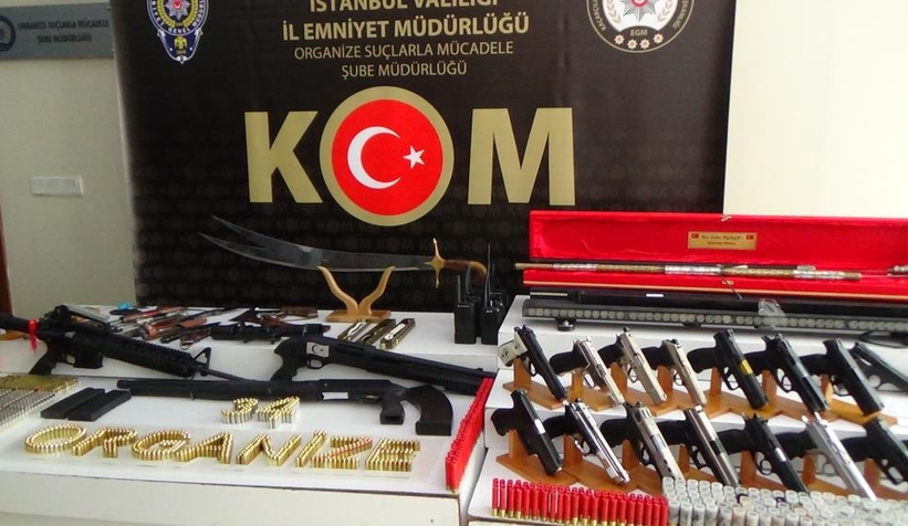 Sedat Peker operasyonunda ele geçenler sergilendi