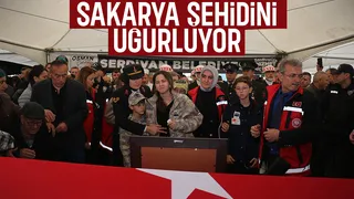 Şehidimiz Akın Karakuş'un naaşını baba ocağında
