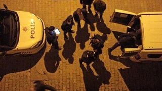 Şehirde film sahnesi gibi kovalamaca