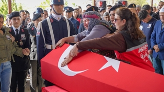 Şehit astsubaya acı veda