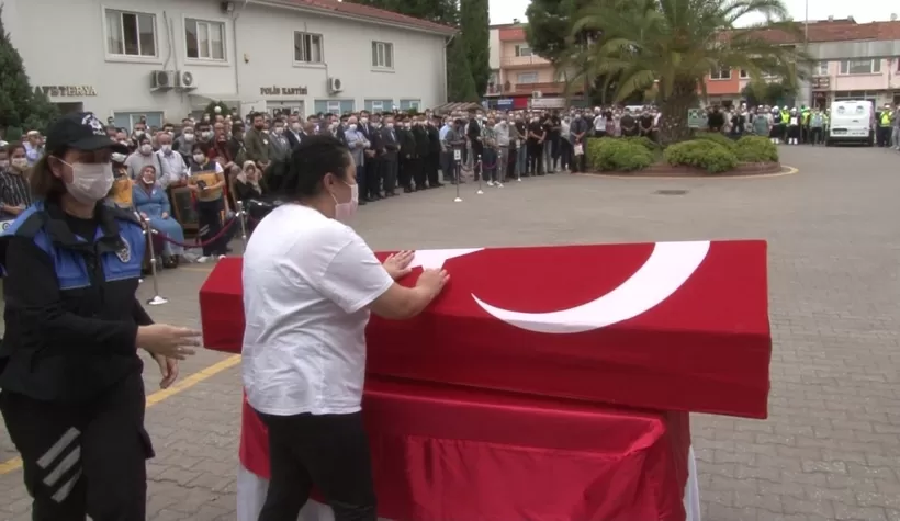 Şehit eşini böyle uğurladı