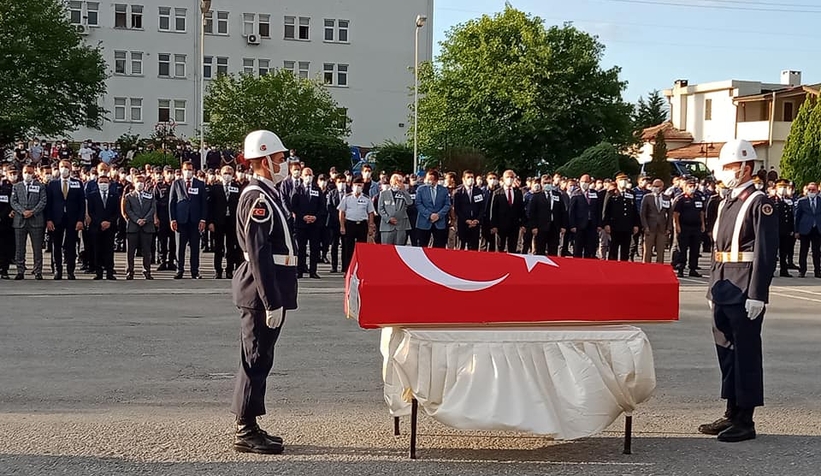 Şehitlerimiz için tören düzenlendi