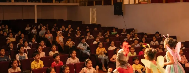 Şehrin ilk özel tiyatro sahnesi ünlü komedyenle kapılarını açıyor