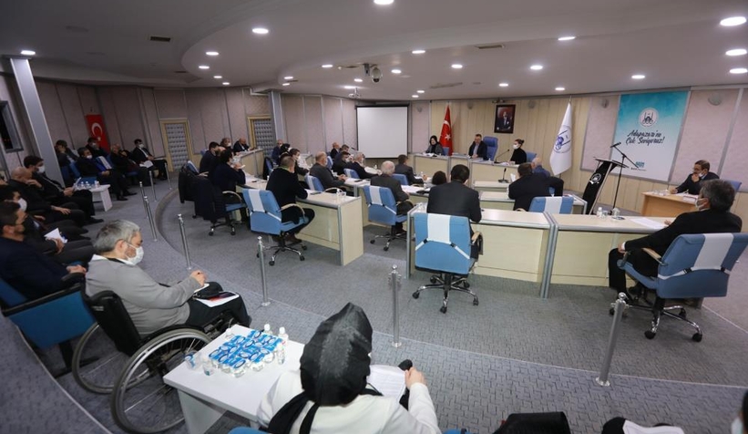 Şehrin kalbi Adapazarı’mızda işler yolunda