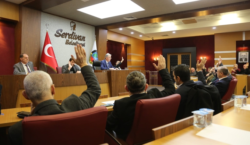 Serdivan Belediye Meclisi Olağanüstü toplandı