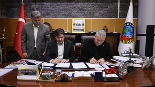 Serdivan Belediyesi'nde Sosyal Denge Sözleşmesi sevinci