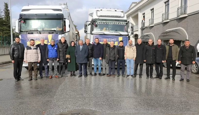 Serdivan Belediyesi’nin yardım tırları deprem bölgelerine hareket etti