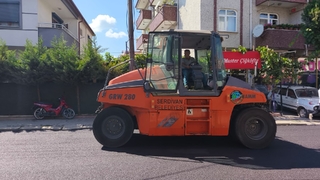 Serdivan'da asfalt çalışmaları sürüyor