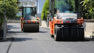 Serdivan'da asfalt seferberliği devam ediyor