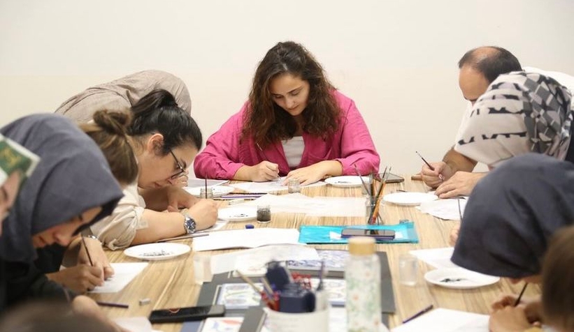 Serdivan'da Çini Sanatı Atölyesi geniş kitlelere ulaşıyor