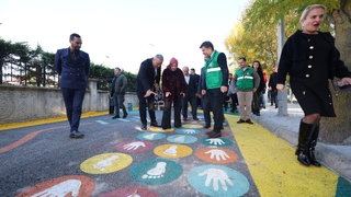 Serdivan'da Oyun Sokağı açıldı