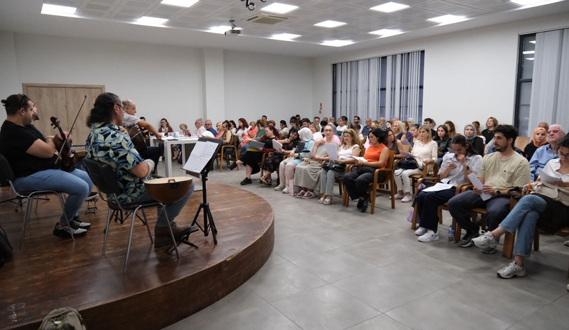 Serdivan'da Türk Müziği Korosu'ndan keyifli başlangıç