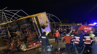 Serdivan'daki feci kazada ölen üniversiteli Hakan'a acı veda