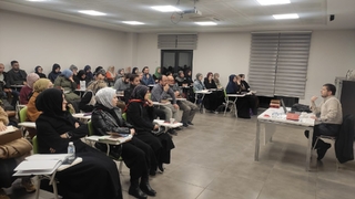 Serdivan Fikir ve Sanat Akademisi’nde dersler sürüyor