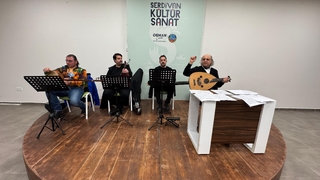 Serdivan Türk Müziği Korosu ilk dersini gerçekleştirdi