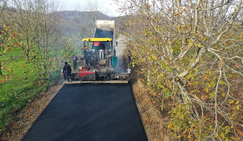 Serdivan’da asfalt çalışmaları hız kesmiyor