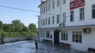 Serdivan’da camiler bayrama hazırlanıyor
