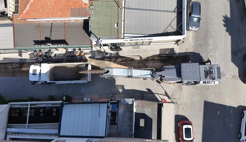 Serdivan’da yol çalışmakları sürüyor