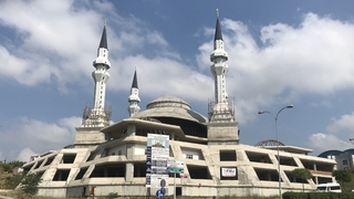 Şeyh Edebali Caminin kablolarını çaldılar!