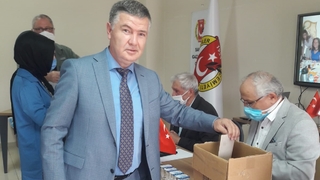 SGC'de Matur yeniden başkan seçildi