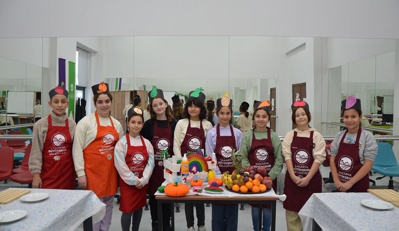 SGM öğrencileri yerli malı haftasını kutladı