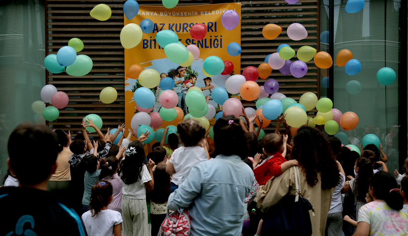 SGM yaz kursları şenlikle sona erdi