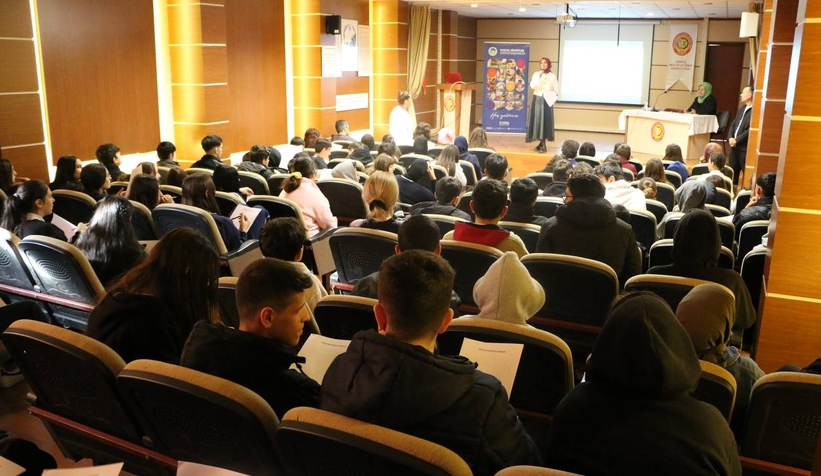 SGM’de teknoloji semineri öğrencilerin geleceğine ışık tutacak  