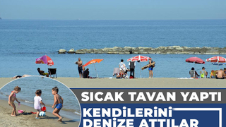 Sıcaktan bunalan denize koştu