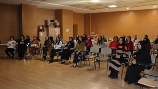 Şiddetle mücadelede farkındalık eğitimi